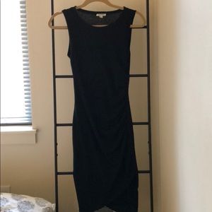 Tildon black midi dress